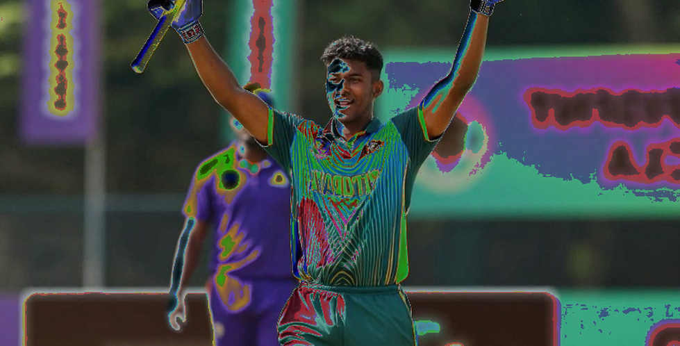 পাঁচ নম্বরে ধোনির পাশে রাহুল: ১২৯* পড়তে বসলে যে সংখ্যাগুলো চোখ এড়িয়ে যায়